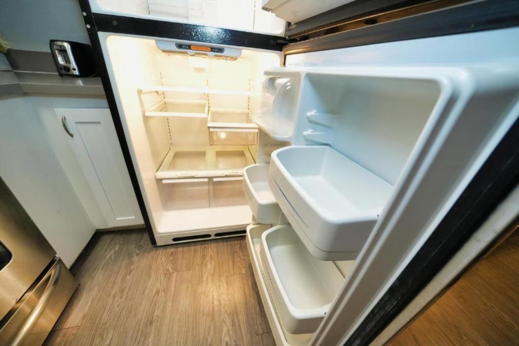 Apartamento Charming Hollywood With Pool & Balcony *